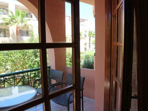 Villa Eleni Seaside Apartments