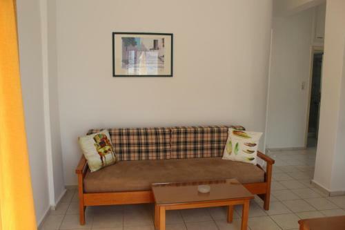 Rosmaris Apartments