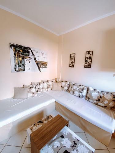 Sofia's Cozy Two Bedroom Apartment