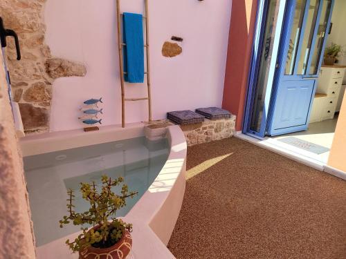 Mouse House With Sea View And Mini Pool