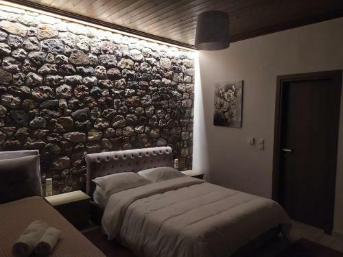 Liontos Rooms