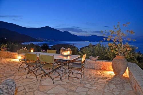 Poulithra -perfect Villa For Vacations