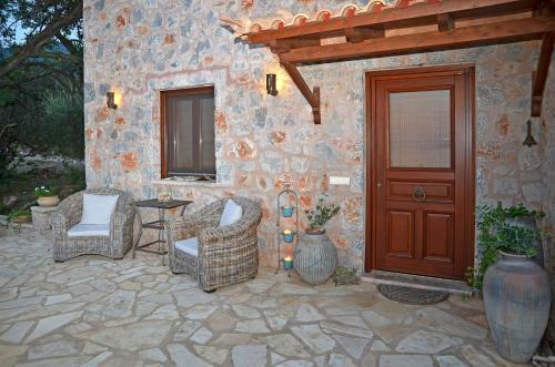Poulithra -perfect Villa For Vacations