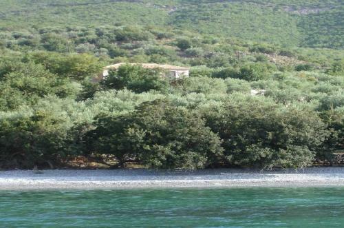 Poulithra -perfect Villa For Vacations
