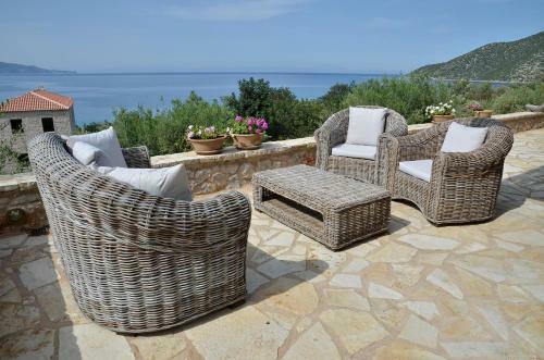 Poulithra -perfect Villa For Vacations