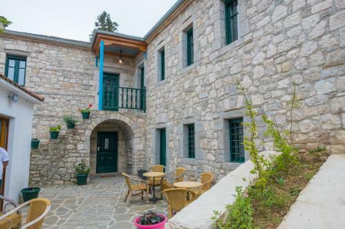 Hostal Arhontiko Vourloka