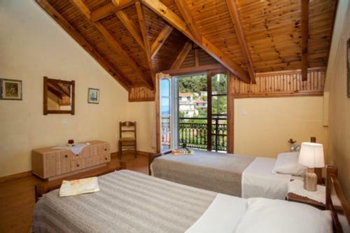 Fernanda's Traditional 2 Floor House