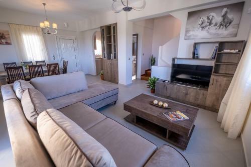 Prinos Oasis Twin Villas I