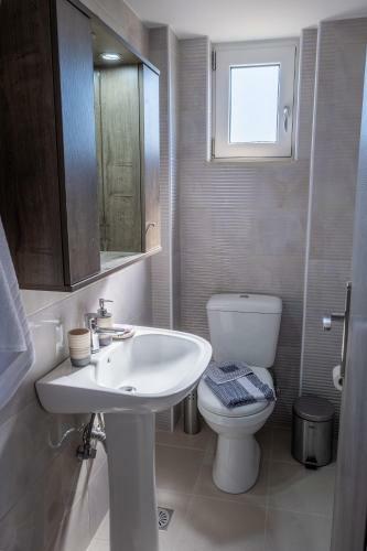 Prinos Oasis Twin Villas I