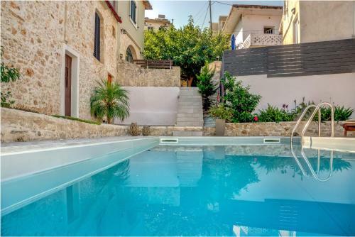 Villa Kirke With Private Swimming Pool