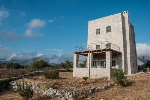 Modern 2bdr Stone Tower, Majestic View In Mani