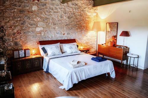Modern 2bdr Stone Tower, Majestic View In Mani