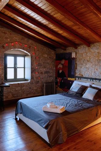 Modern 2bdr Stone Tower, Majestic View In Mani
