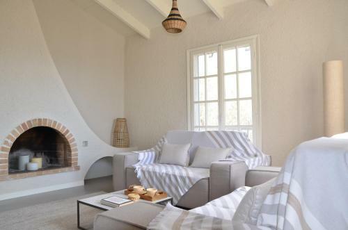 Melivia Villa