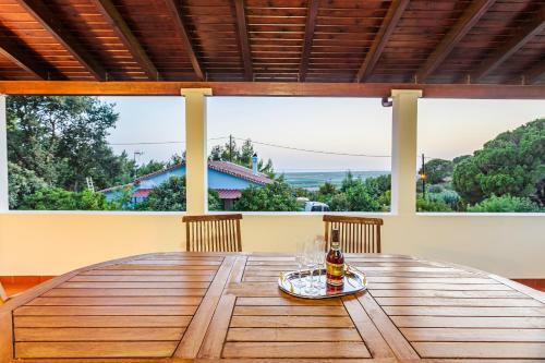 Apartamento Ancient Olympia Secluded Haven, Mangata Home