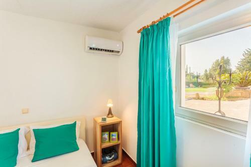 Apartamento Ancient Olympia Secluded Haven, Mangata Home