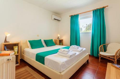 Apartamento Ancient Olympia Secluded Haven, Mangata Home