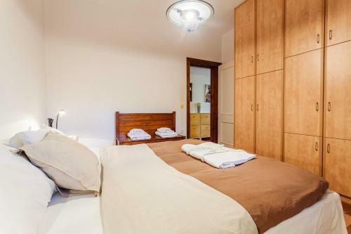 Apartamento Ancient Olympia Secluded Haven, Mangata Home