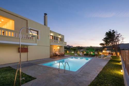 Villa Anthira