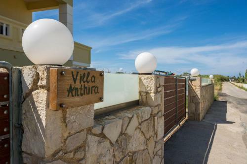 Villa Anthira