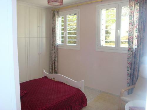 Apartamento Elena's Holiday Home
