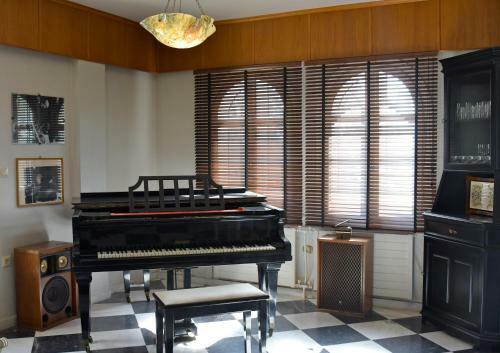 Villa Priamos Kalitehnoupoli