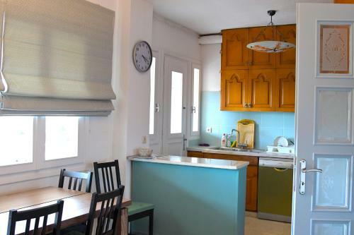 Villa Priamos Kalitehnoupoli