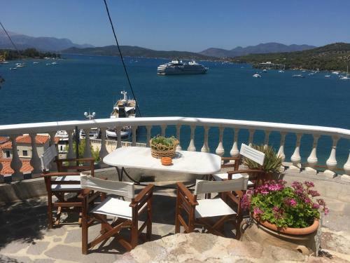 Apartamento Kasteli Suite