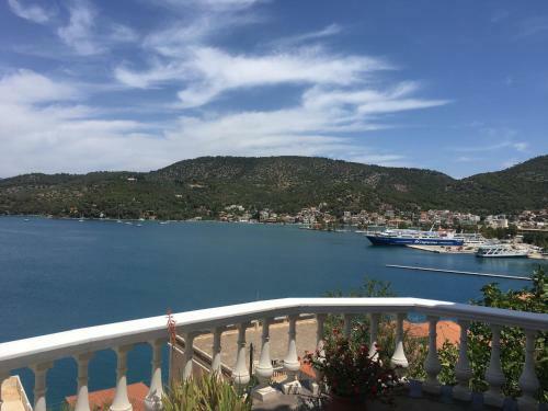 Apartamento Kasteli Suite