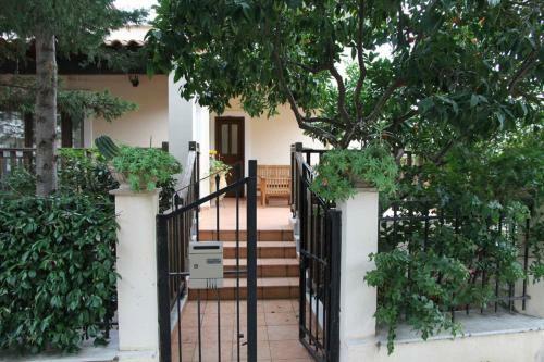 Villa Gerani House