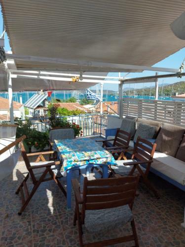 Apartamento Nikos Rooms And Studios