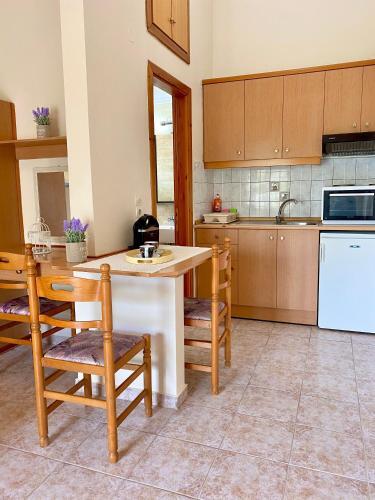 Apartamento Theodora?s Studios 2