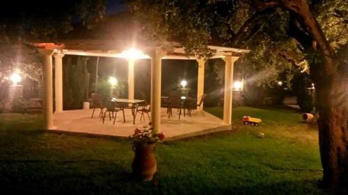Hostal Eleonas Apartments