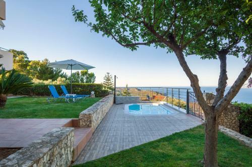 Villa Panorama Traditional House With Private Pool