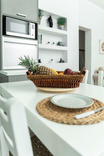Chic & Spacious House In Rodia Heraklion