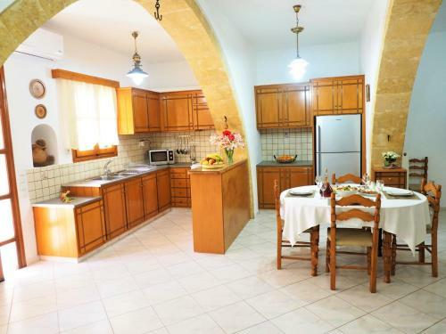 Traditional Cretan Villa