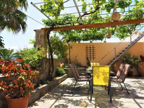 Traditional Cretan Villa