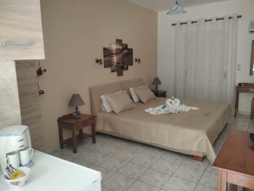 Golden Sun Apartments