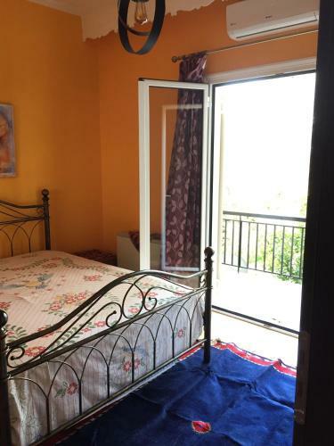 Cute And Comfortable Apartment Nefeli