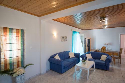 Aelia Apartment