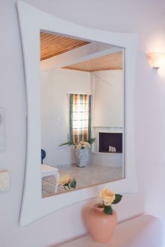 Aelia Apartment