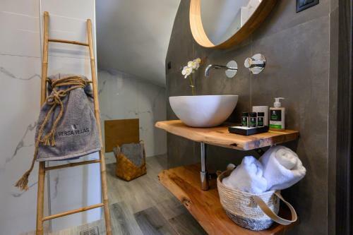 Versa Villas