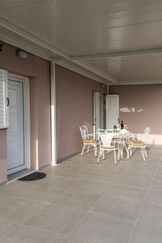 Fotini Apartments