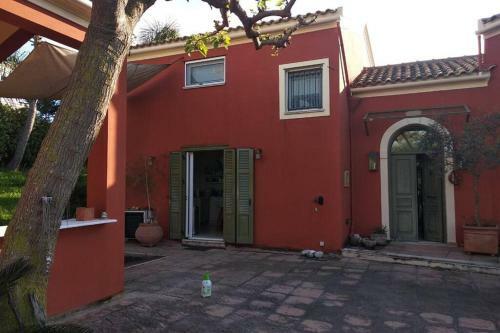 Villa The Red Cottage
