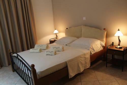 Vakis Apartments 5