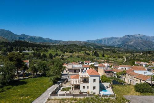 Villa Roustika 4 Seasons