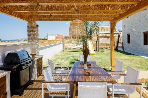 Thetida Villa
