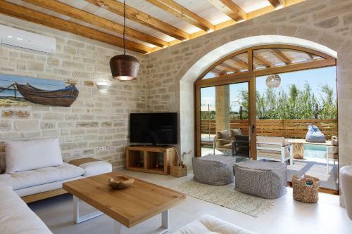 Thetida Villa