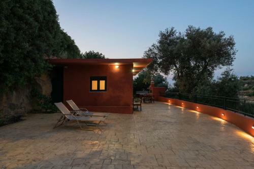 Agapi's Home