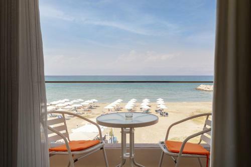 Hotel Aqua Luxury Suites